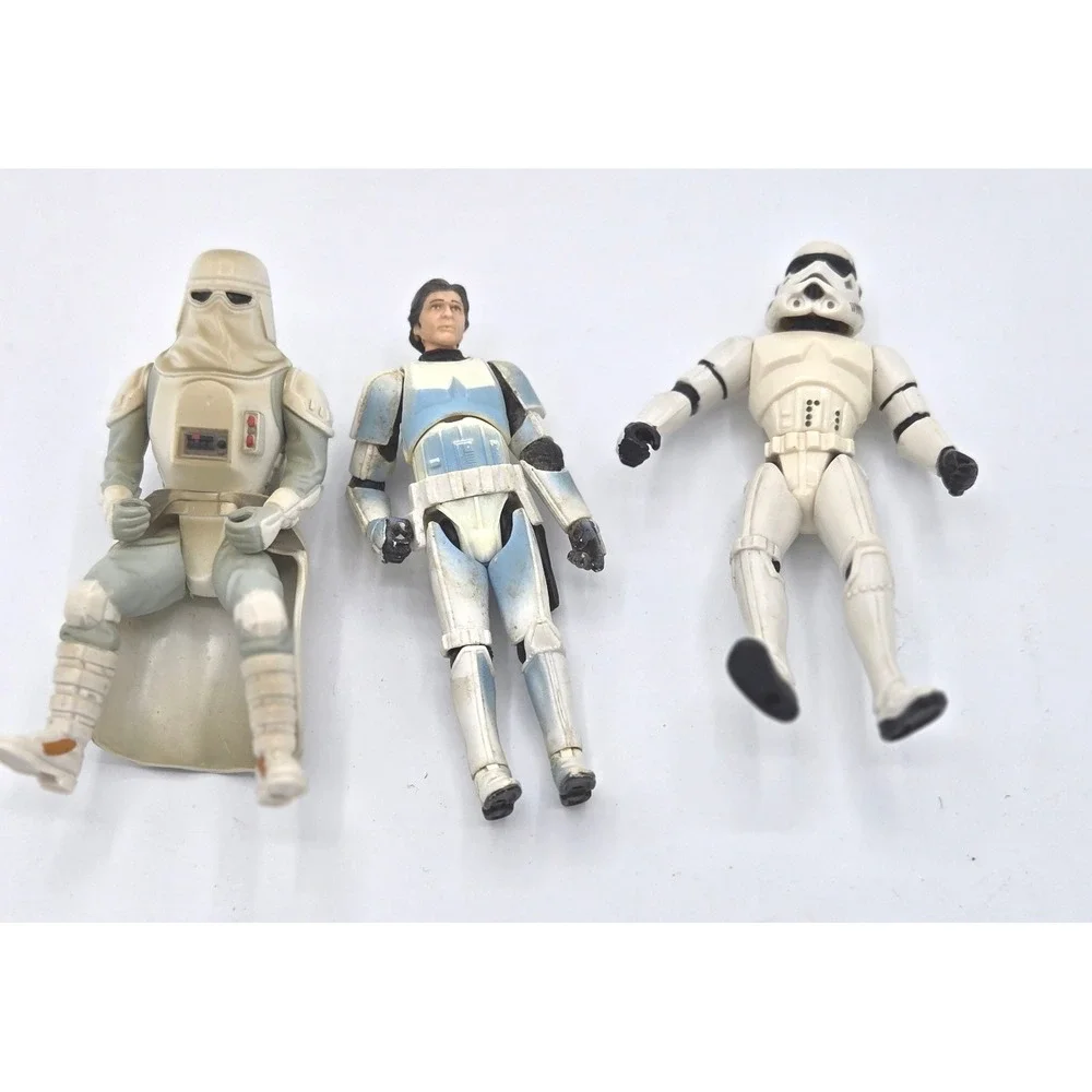 1997 Star Wars Power of the Force‎ Millennium Falcon Carrying Case with figures